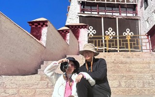 4月份情侣去西藏旅游需要多少钱玩一周？4月情侣去西藏旅游一周大概要多少钱？