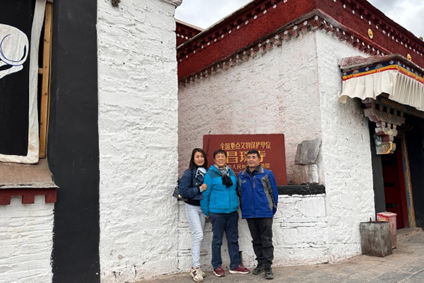 带父母去西藏旅游要准备多少钱？父母去西藏旅游要注意什么？-第2张图片-广星旅行网